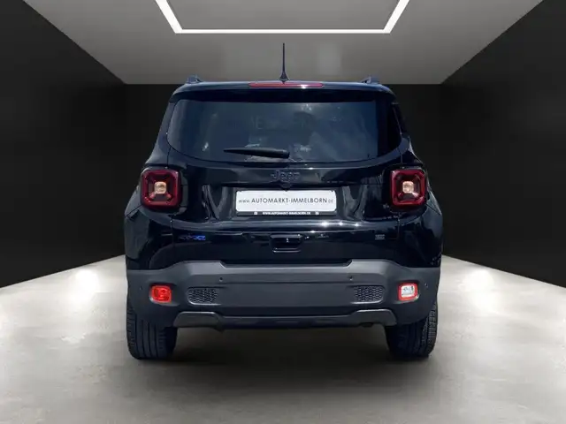 Jeep Renegade view 9