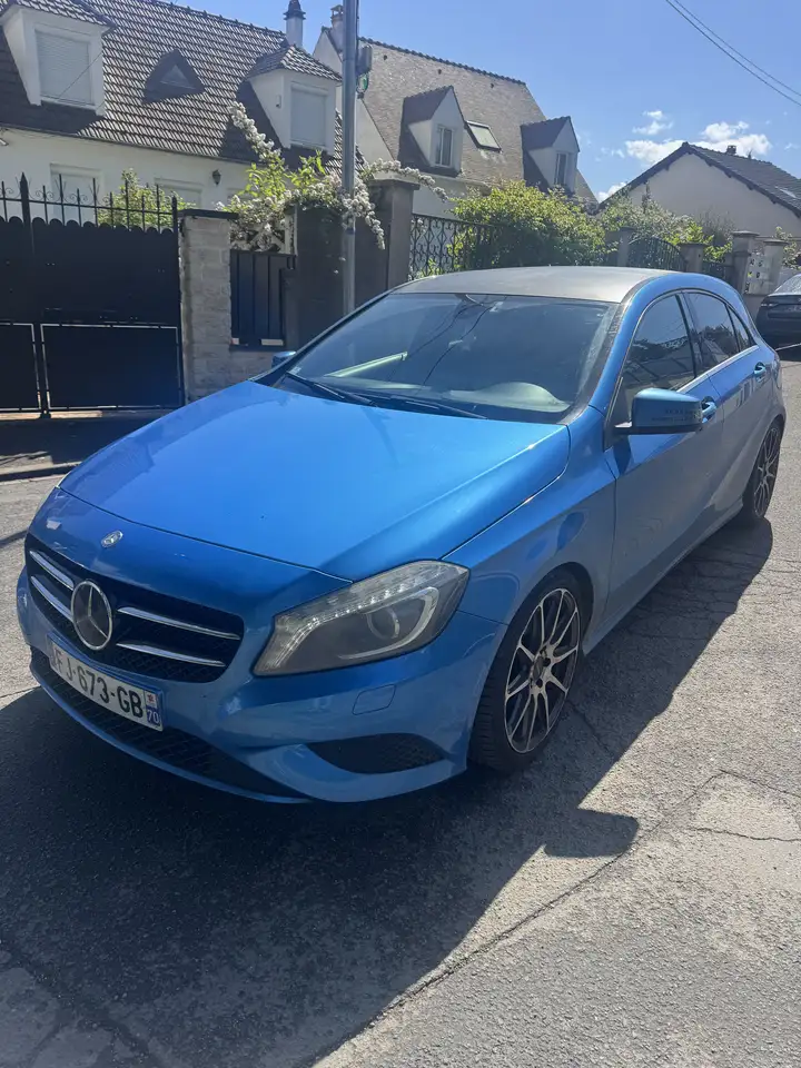 Mercedes-Benz A 180
