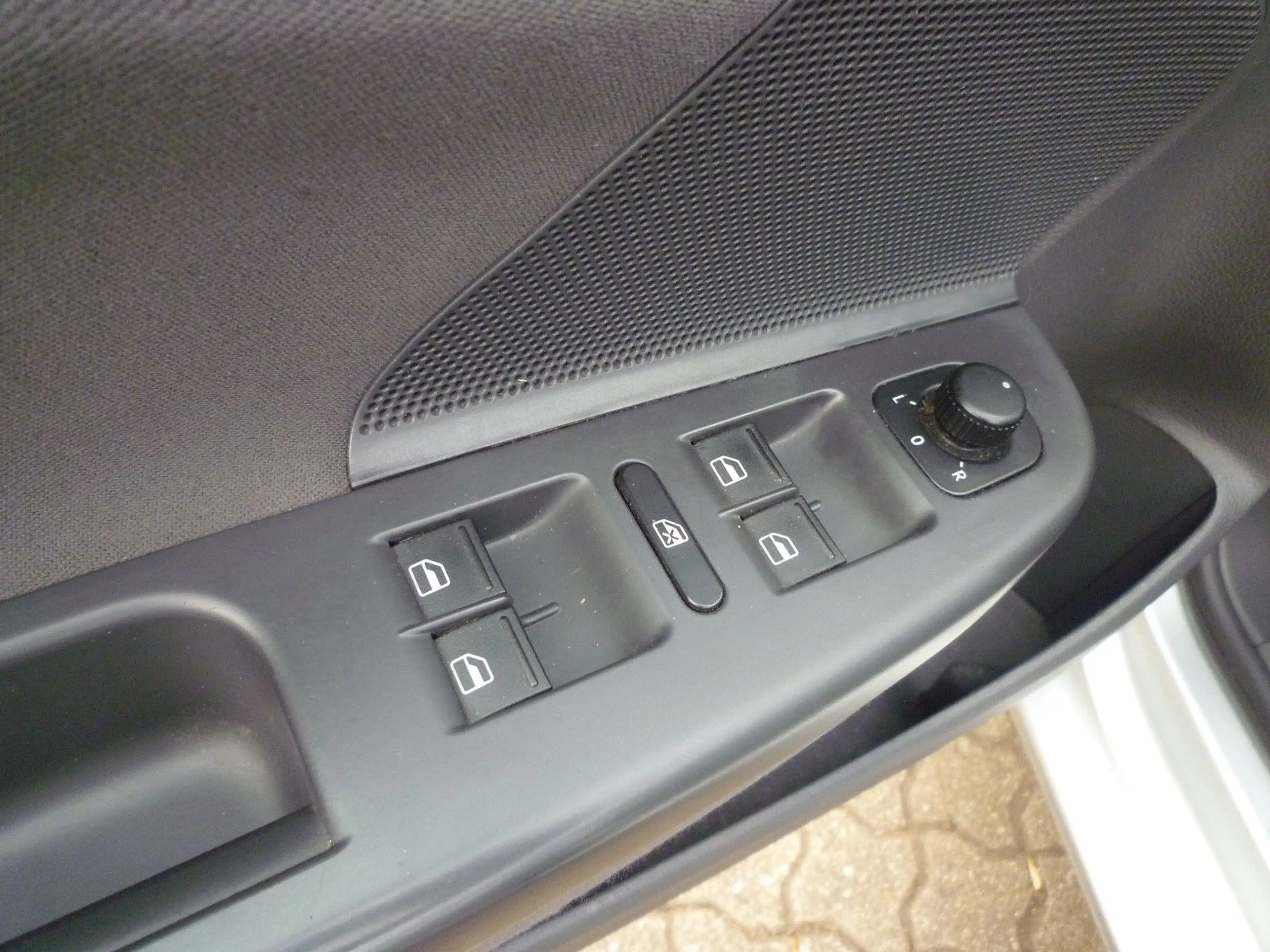 Volkswagen Jetta V Trendline VIELE NEUTEILE!!!!! — photo 7