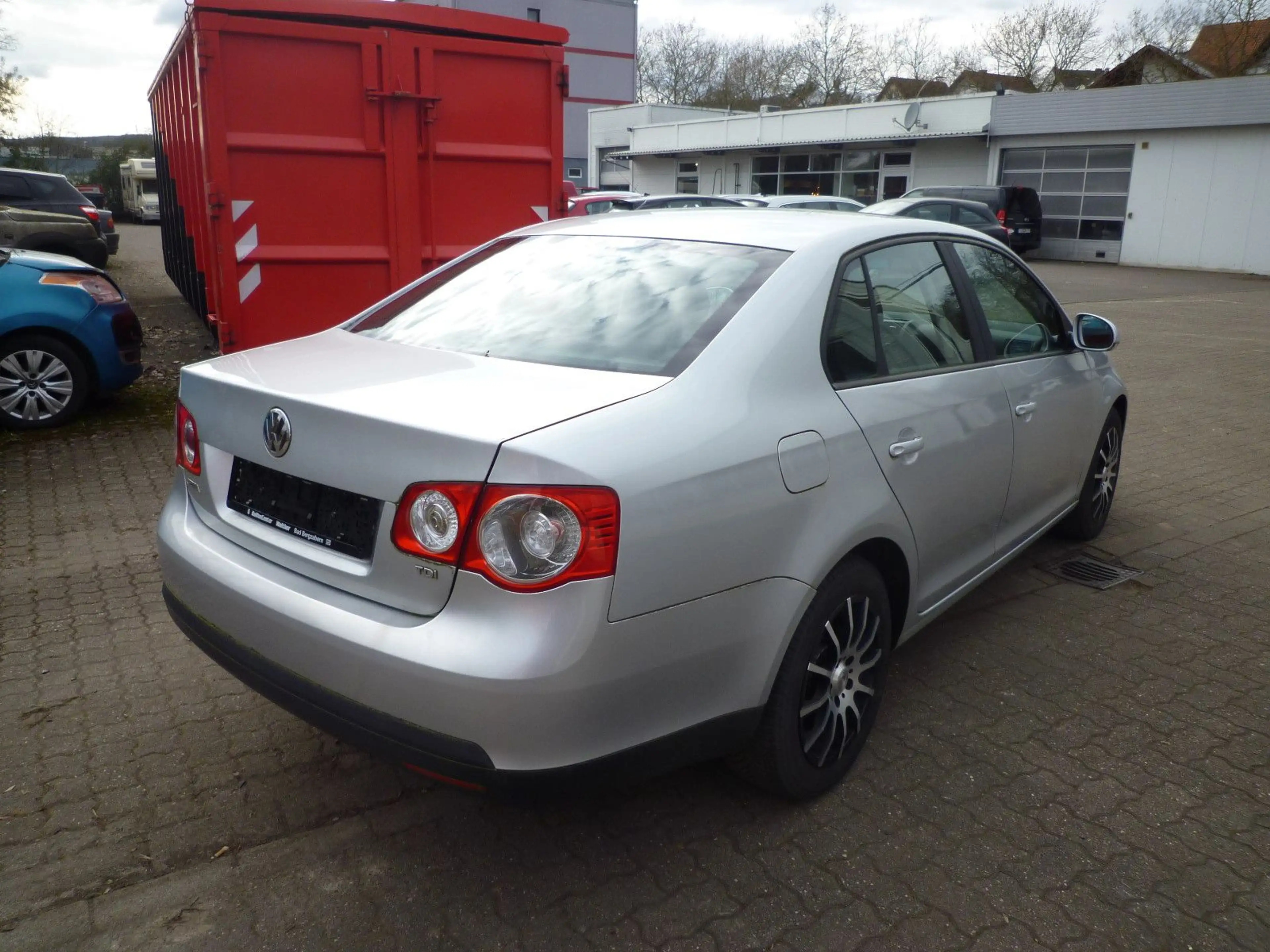 Volkswagen Jetta V Trendline VIELE NEUTEILE!!!!! — photo 3