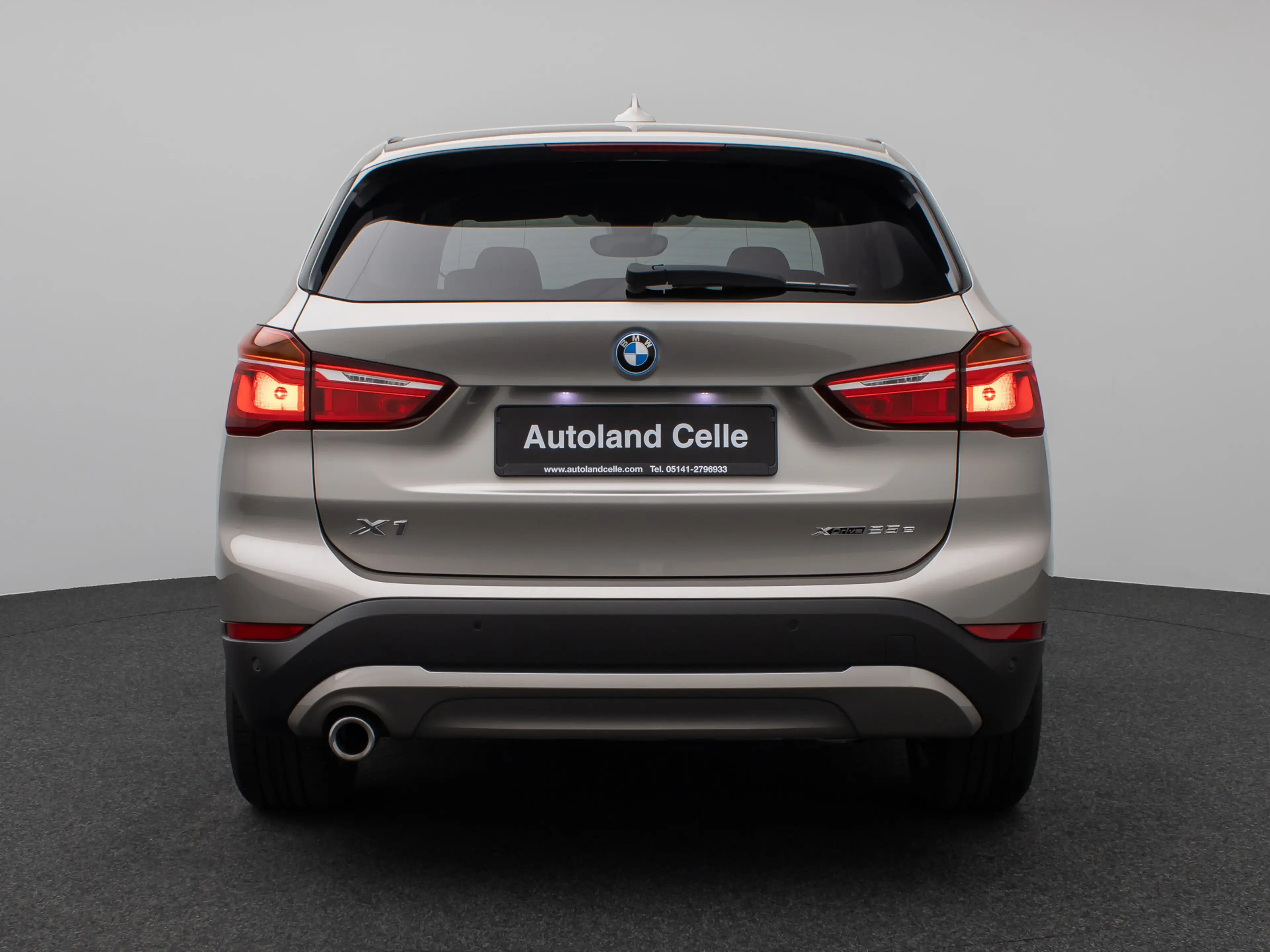 BMW X1 DAB Navi Lordos Geschwindigkeitsreg — photo 8