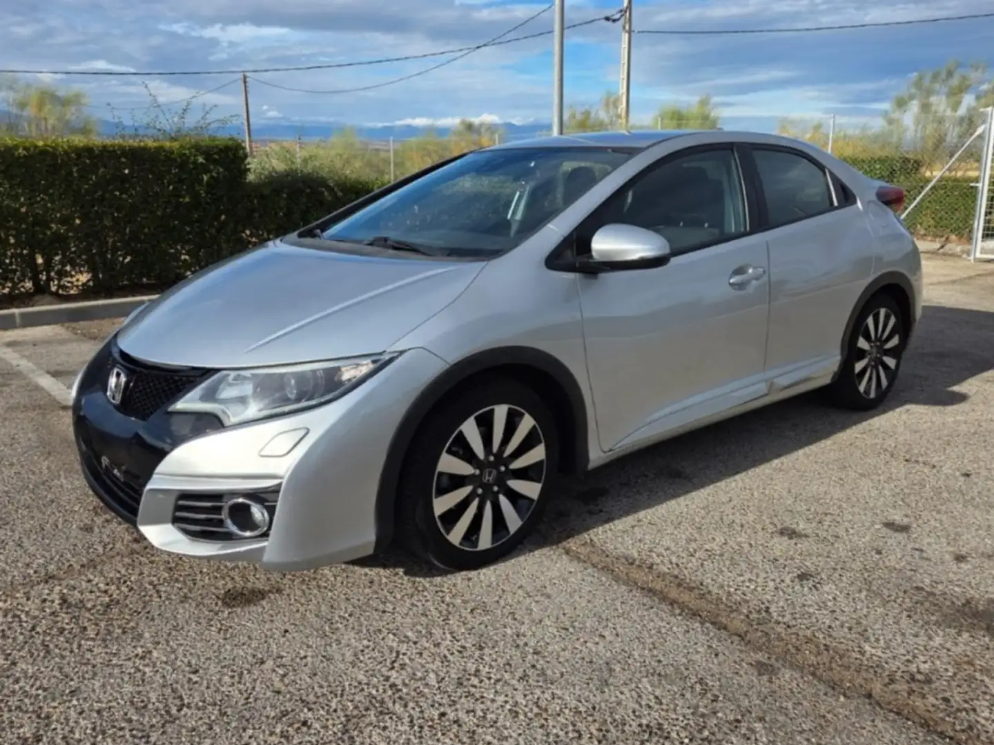 Honda Civic 1.6 i-DTEC Executive Plateado - 2