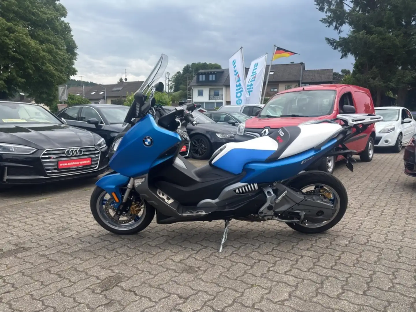 BMW C 600 C600 Sport 647ccm Blauw - 2