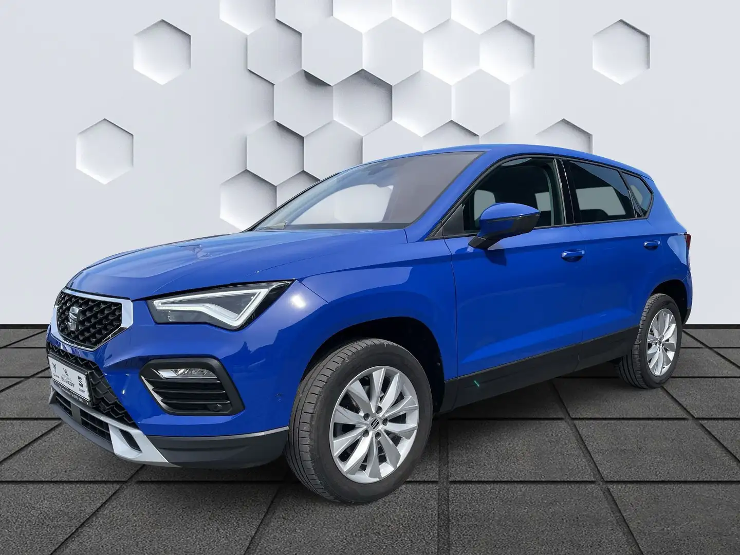 SEAT Ateca 1.5 TSI 6 Gang Style Navi AHK Standheizung Blau - 1