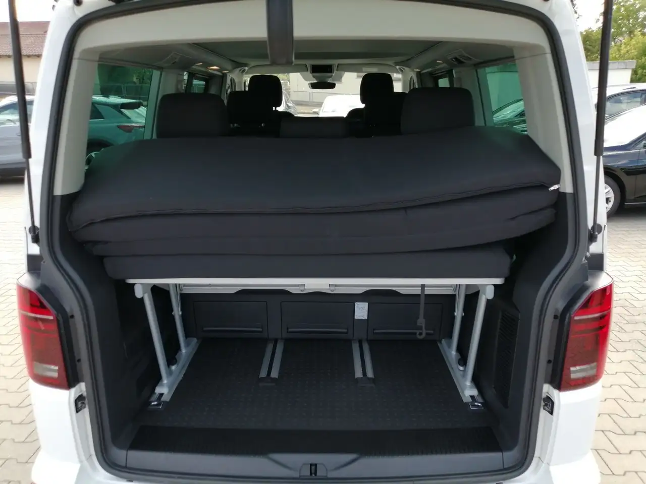 Volkswagen California Beach Tour Edit.7Sitze 2xSchiebe, миниатюра 16