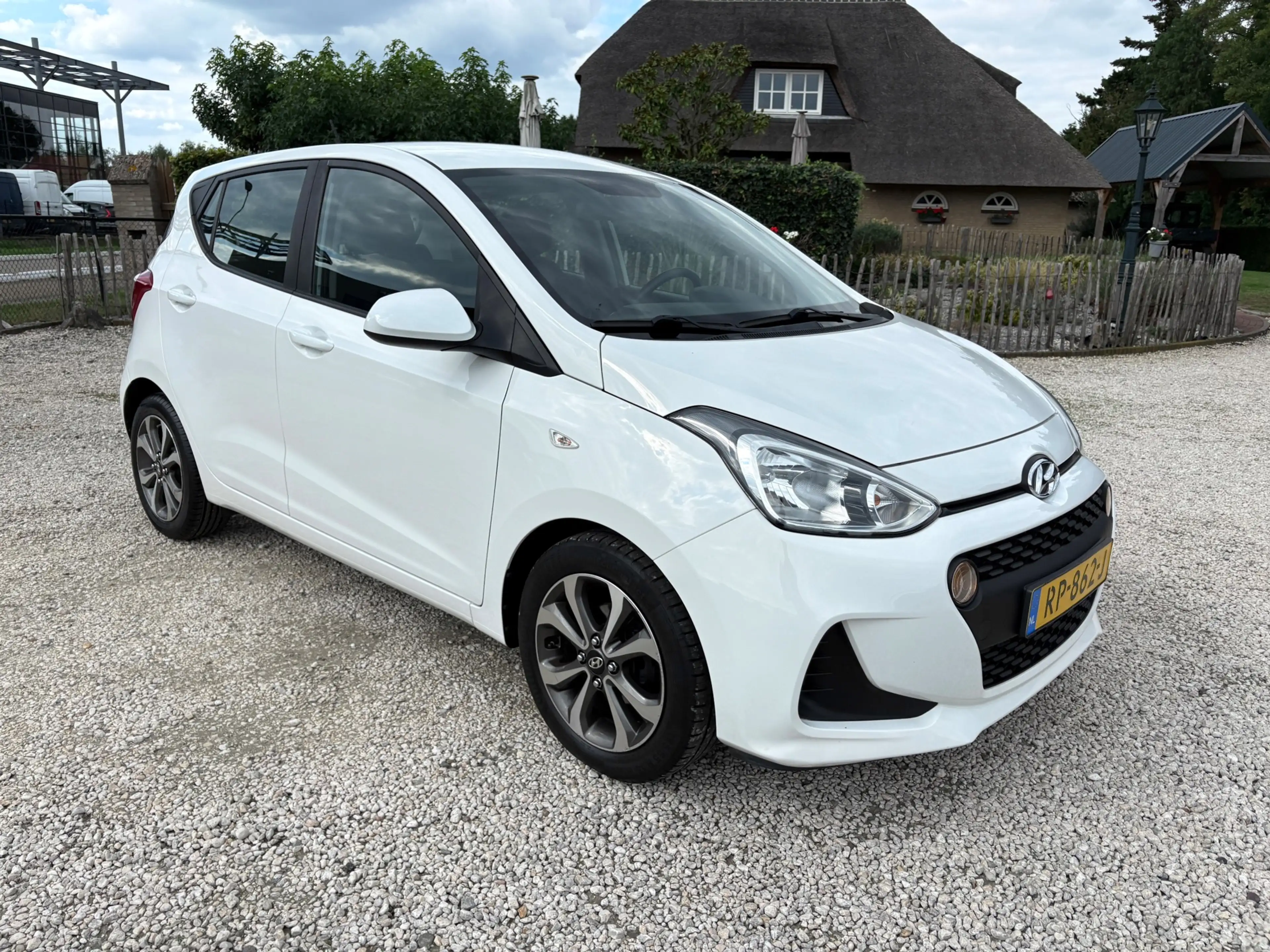 Hyundai i10 1.0i Comfort Airco, Cruise, NAP. — photo 2