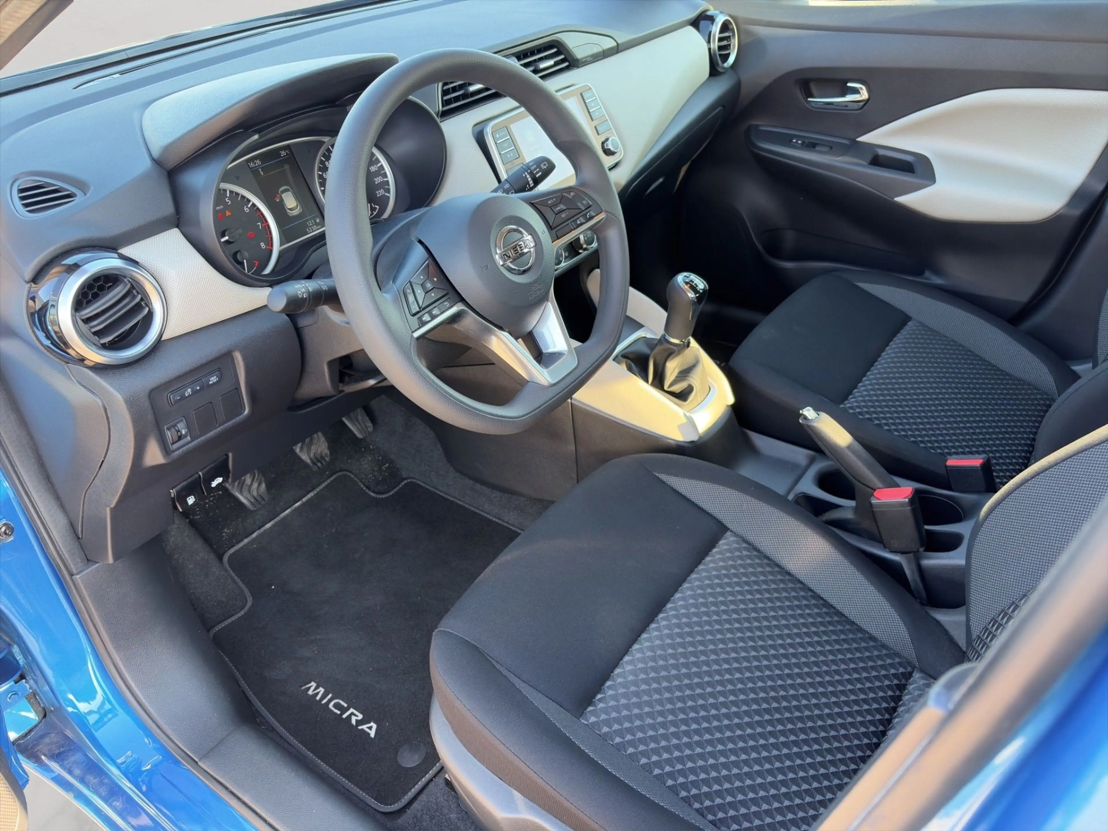 Nissan Micra 1,0 N-Way; SITZHZG; R-KAMERA — photo 11