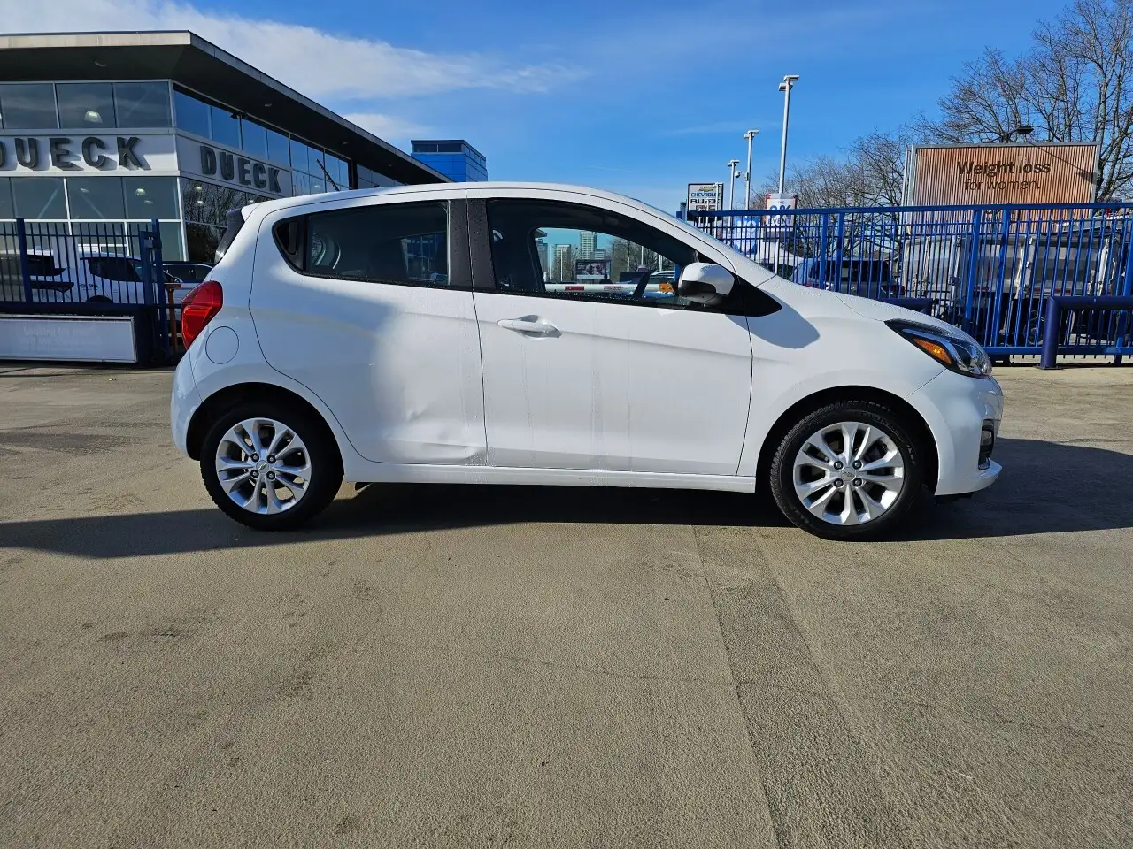 Chevrolet Spark снимка Chevrolet Spark