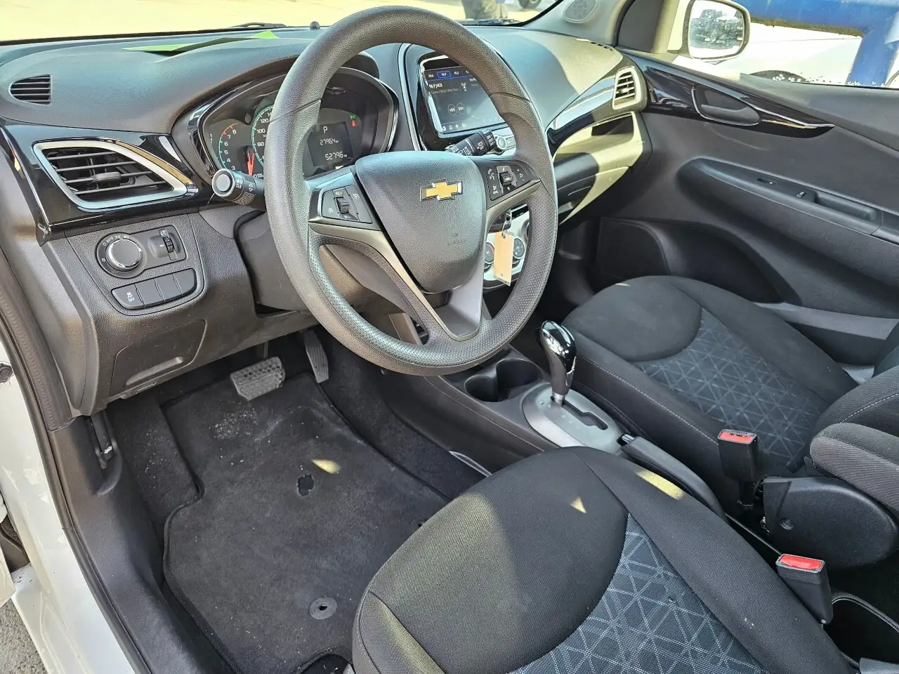 Chevrolet Spark снимка Chevrolet Spark