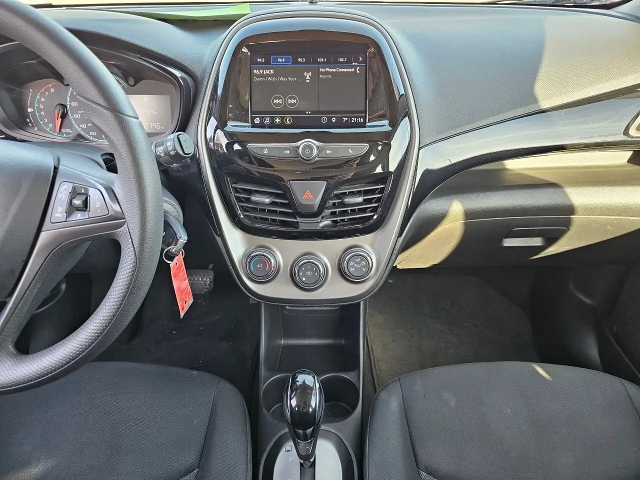 Chevrolet Spark снимка Chevrolet Spark