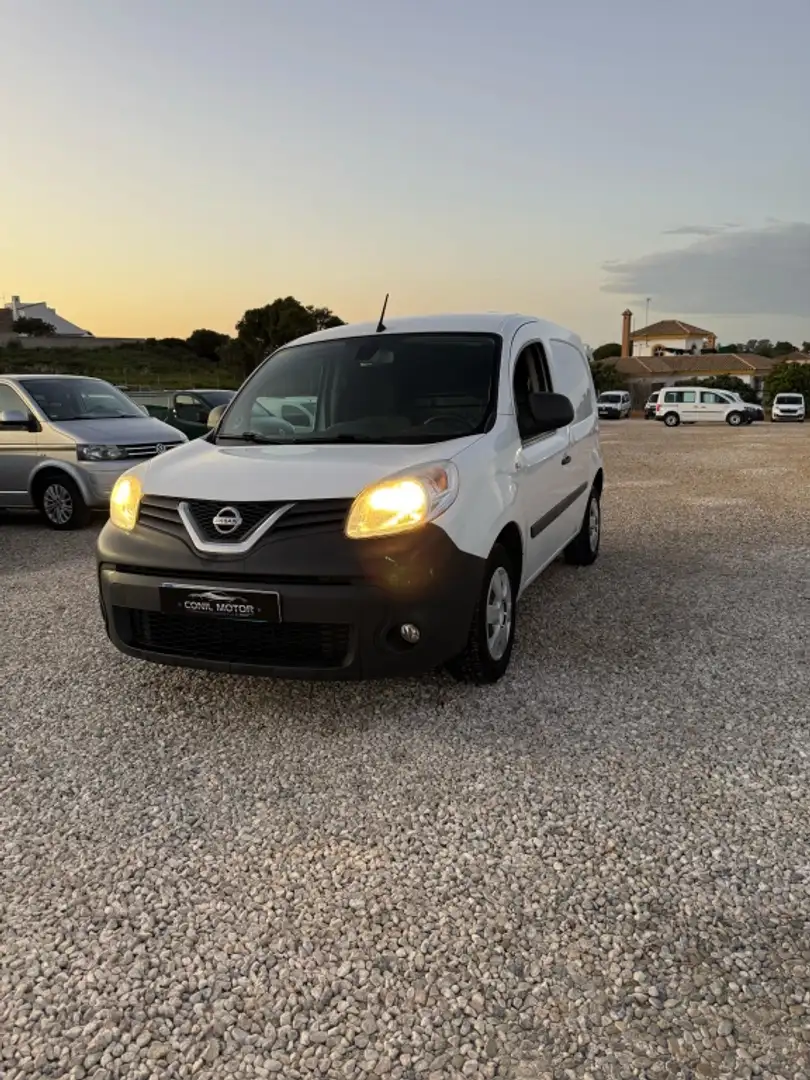 Nissan NV250 NISSAN Industrial Manual de 4 Puertas Blanc - 2