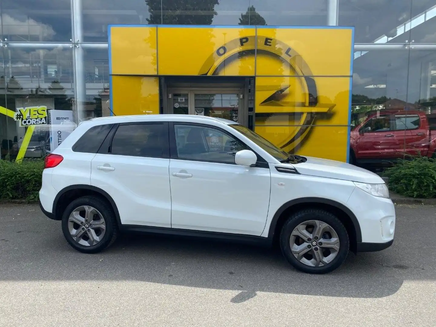 Suzuki Vitara 1.6 DDiS V-Top Weiß - 2