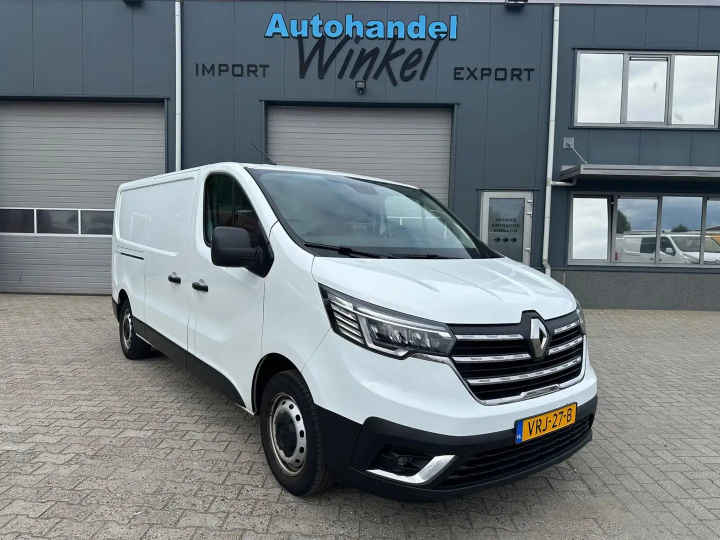 Renault Trafic 2.0 dCi 130 T30 L2H1 - NAVI, AIRCO, CRUISE, 2022 Wit - 1