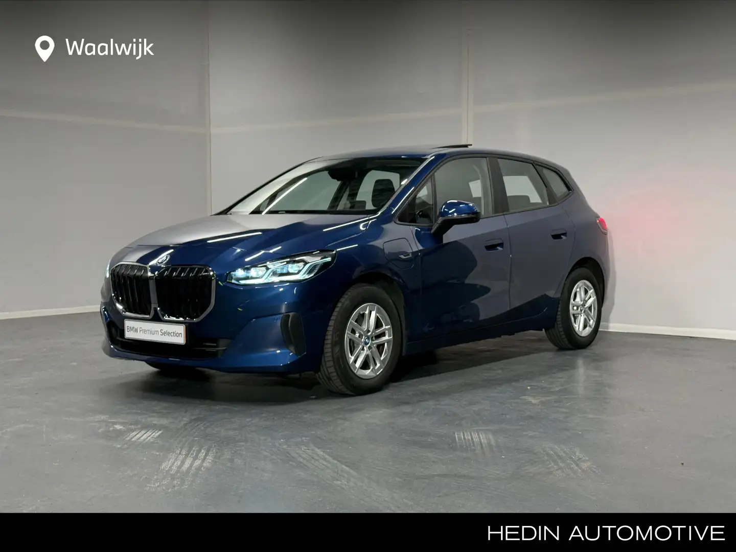 BMW 225 2-serie Active Tourer 225e xDrive Bleu - 1