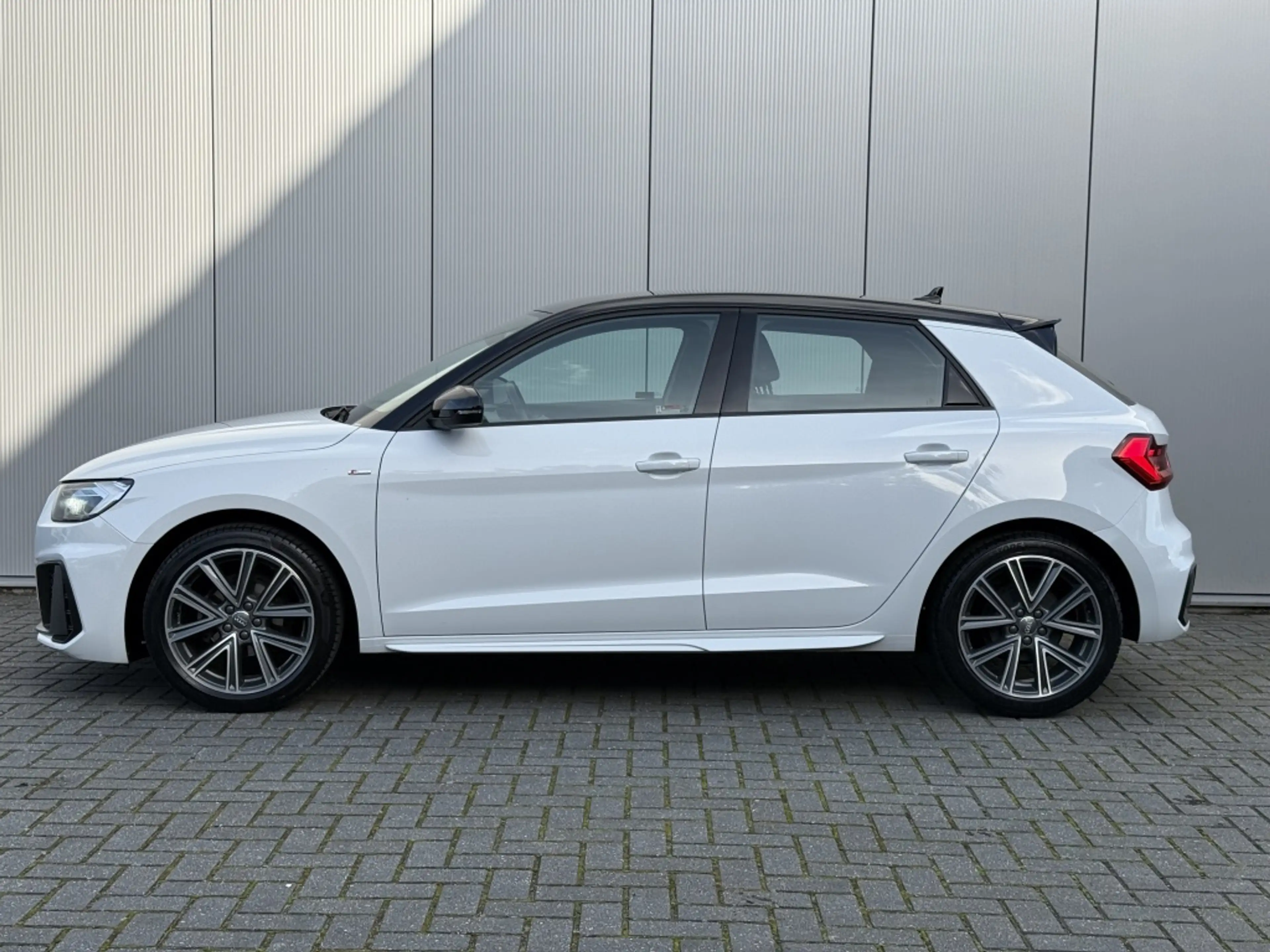 Audi A1 Sportback 25 TFSI S-line Carplay PDC Cruisecontrol — photo 8