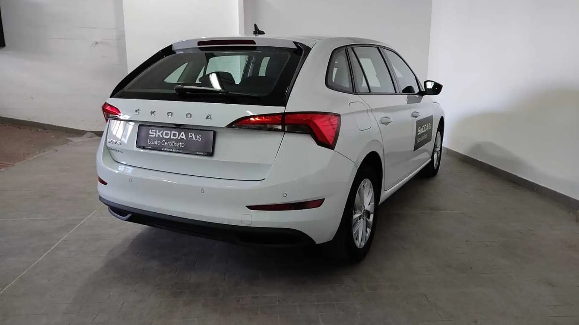 Skoda Scala 1.0 TSI 110 CV Ambition Bianco - 2