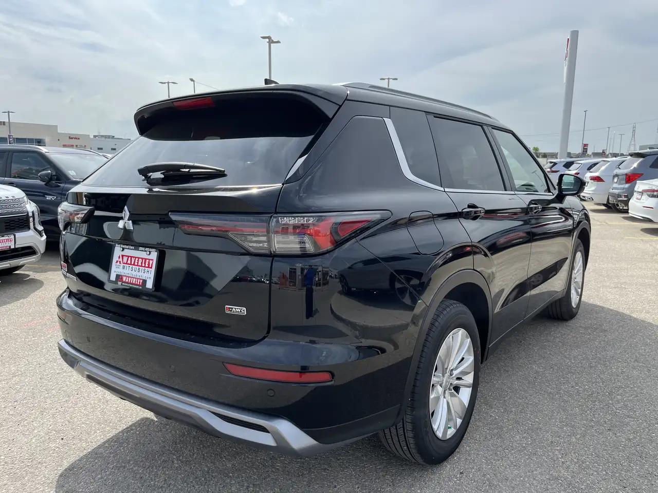 Mitsubishi Outlander снимка Mitsubishi Outlander
