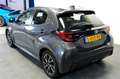 Toyota Yaris 1.5 Hybrid 85kW/115pk CVT Dynamic SOUNDPAKKET + AD Grau - thumbnail 27