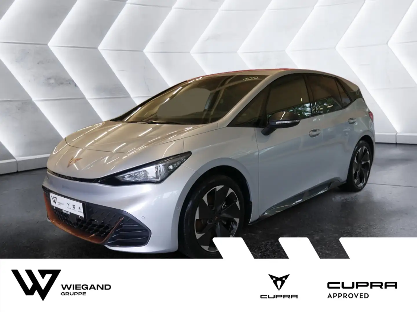 CUPRA Born 170 kW 82kWh KAMERA NAVI ACC LED 360° Silber - 1