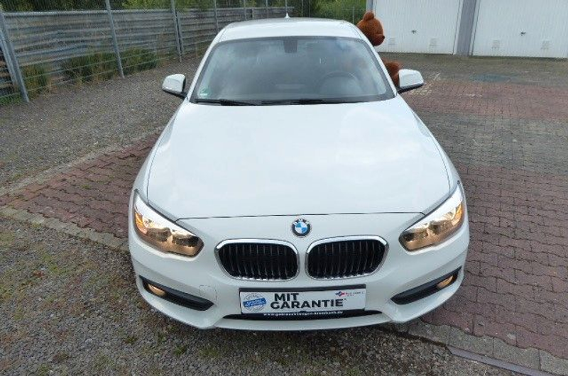 BMW 118 i 3-Türer Alu Scheckheft 1.Hand — photo 6