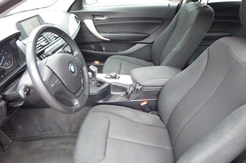 BMW 118 i 3-Türer Alu Scheckheft 1.Hand — photo 15