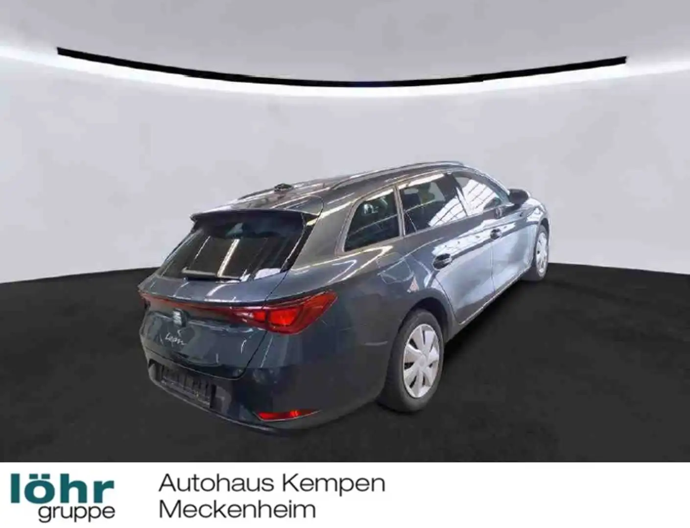SEAT Leon ST 2.0 TDI DSG Style Pano Navi+VC RFK+PDC LED S... Grau - 2