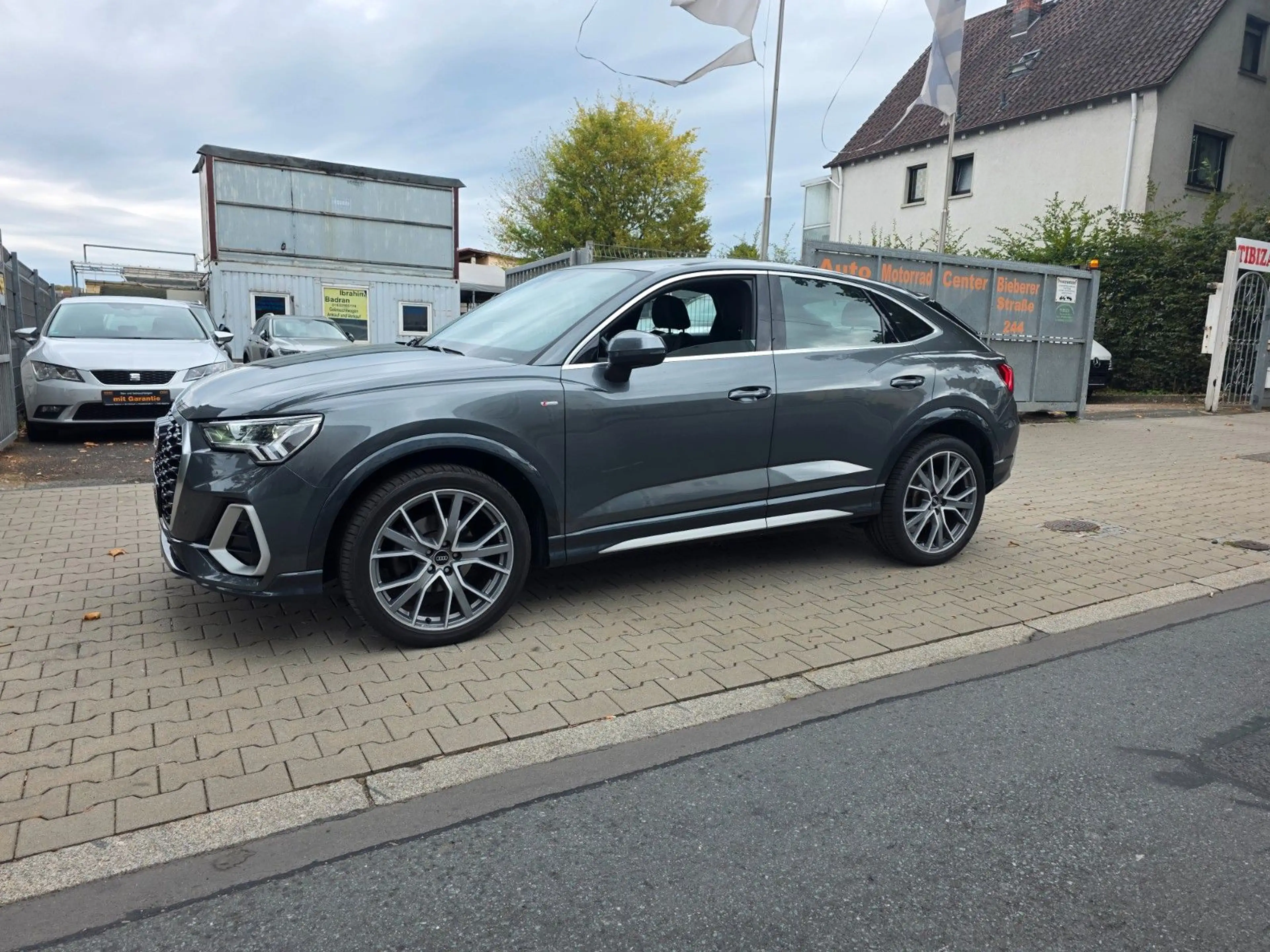 Audi Q3 Sportback 35 TDI S line Autom,Leder,Navi,Kam — photo 8