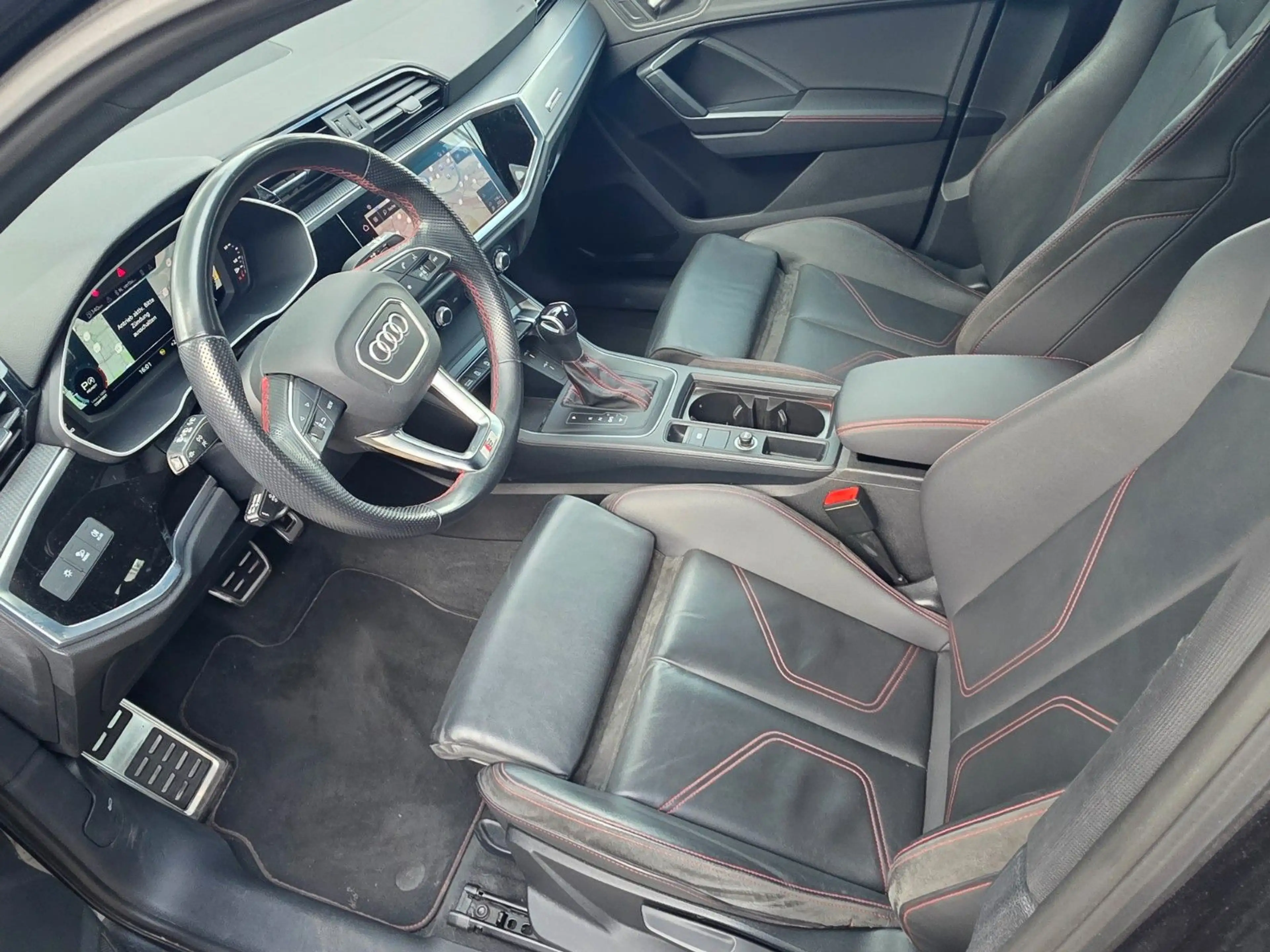 Audi Q3 Sportback 35 TDI S line Autom,Leder,Navi,Kam — photo 18