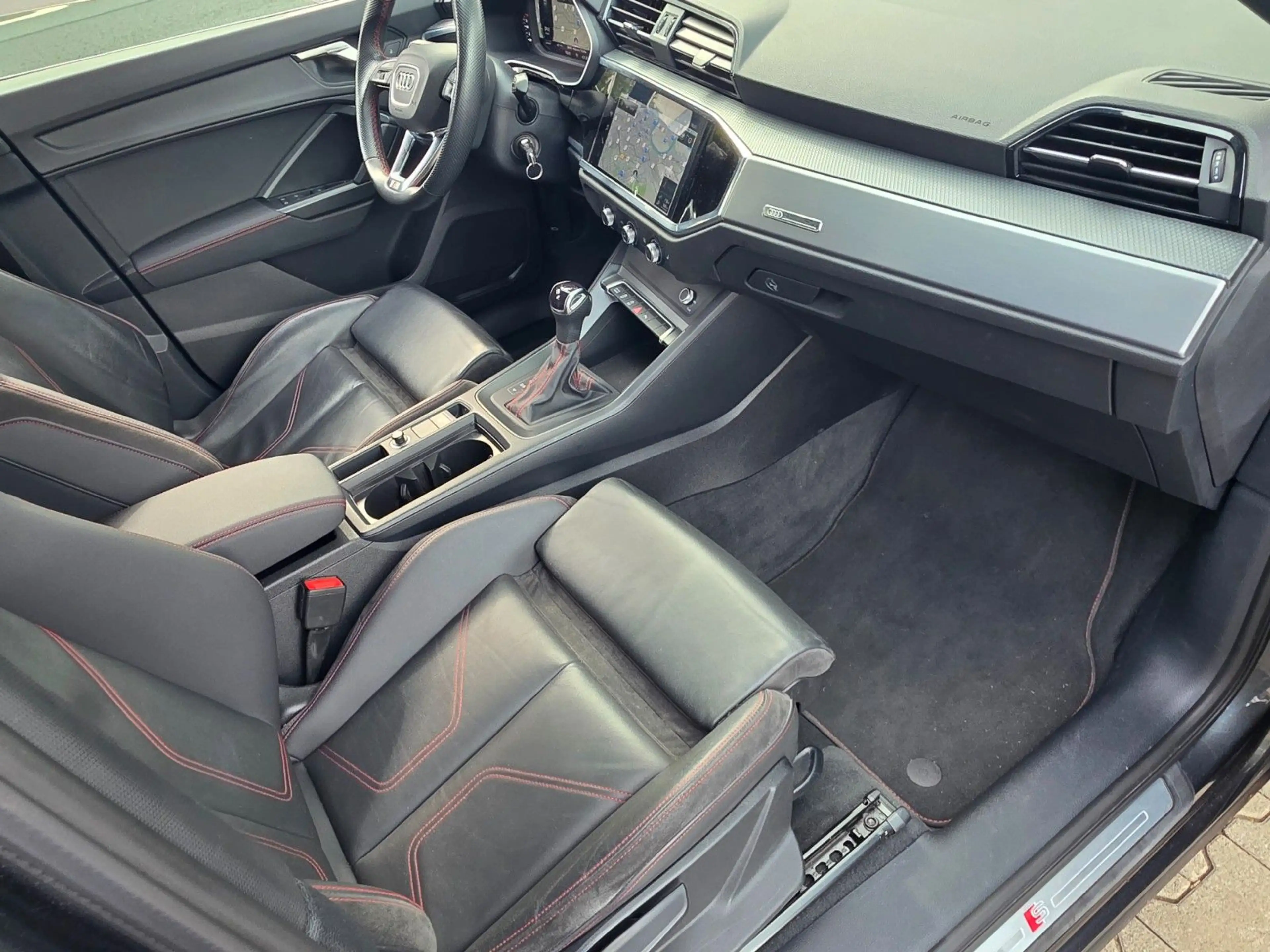 Audi Q3 Sportback 35 TDI S line Autom,Leder,Navi,Kam — photo 19