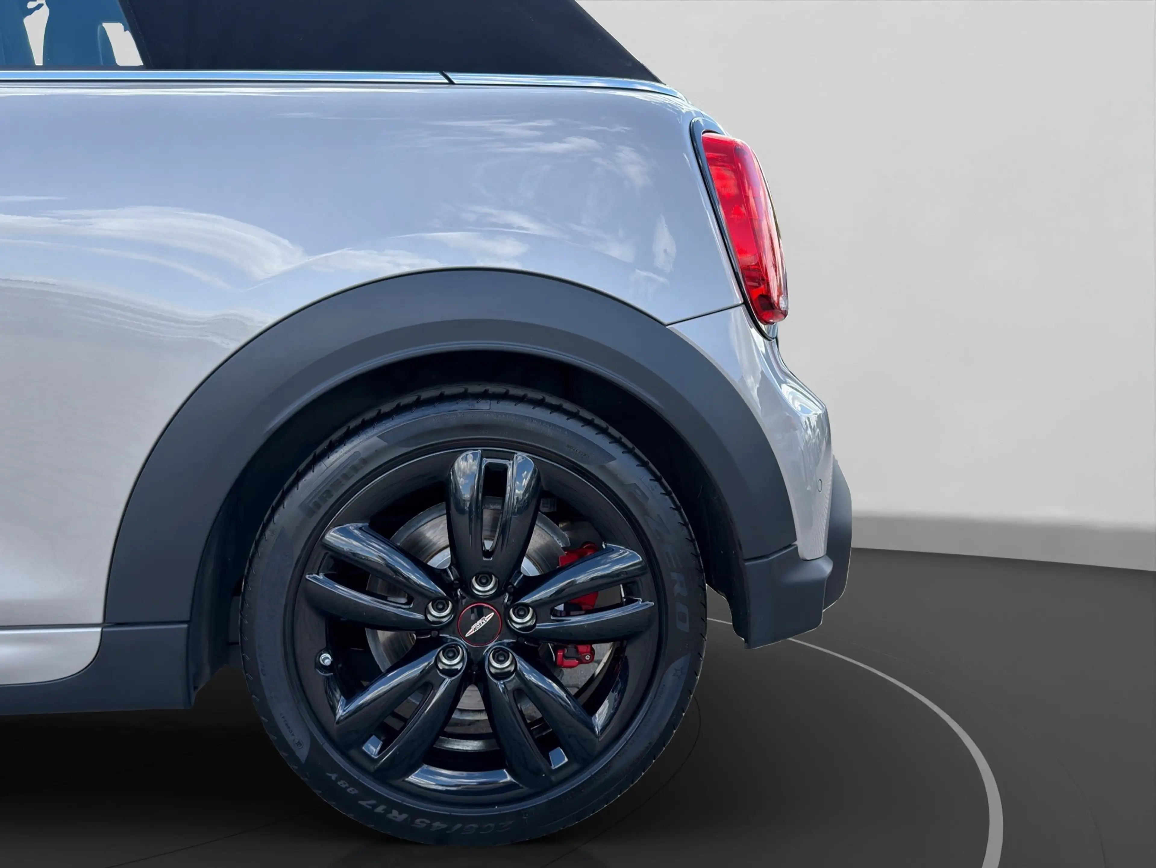 MINI John Cooper Works Cabrio John Cooper Works Cabrio Harman/Kardon Driving Ass — photo 13