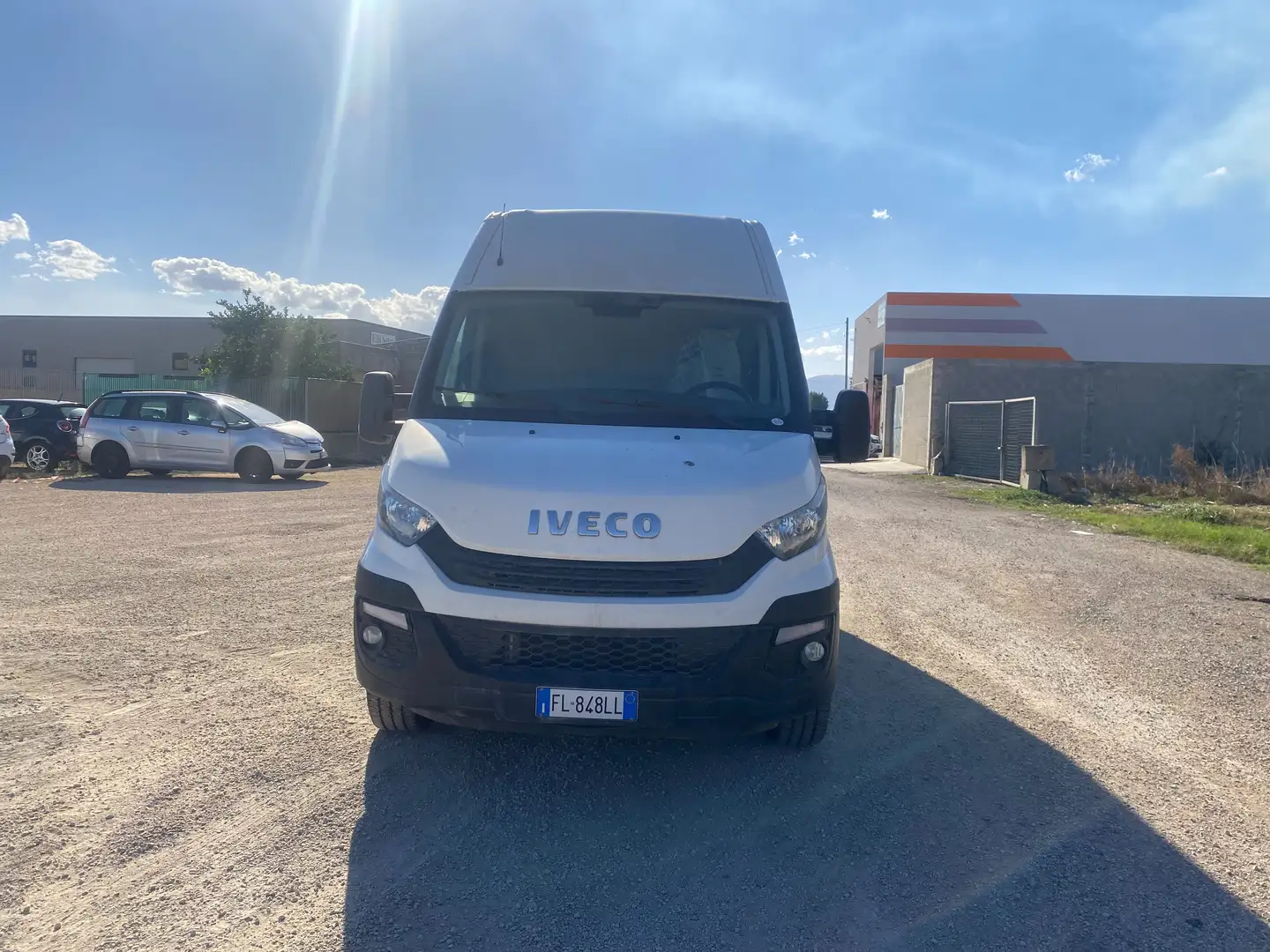 Iveco Daily Furgone 35S14 2.3 140CV Bianco - 2