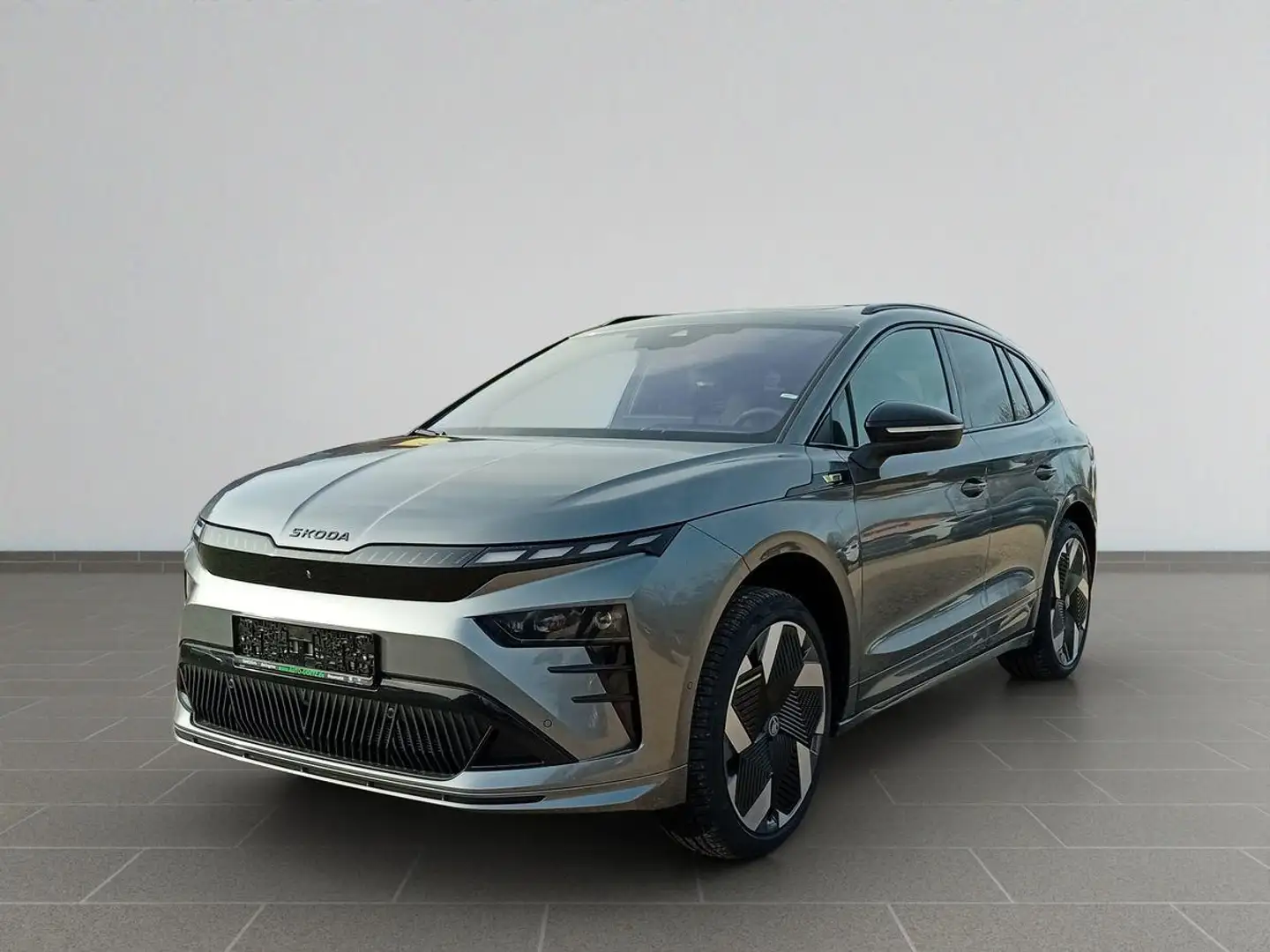 Skoda Enyaq RS Maxx 4x4/Wärmepumpe/AHK/Navi/Panorama/360°Kam/H Gris - 2