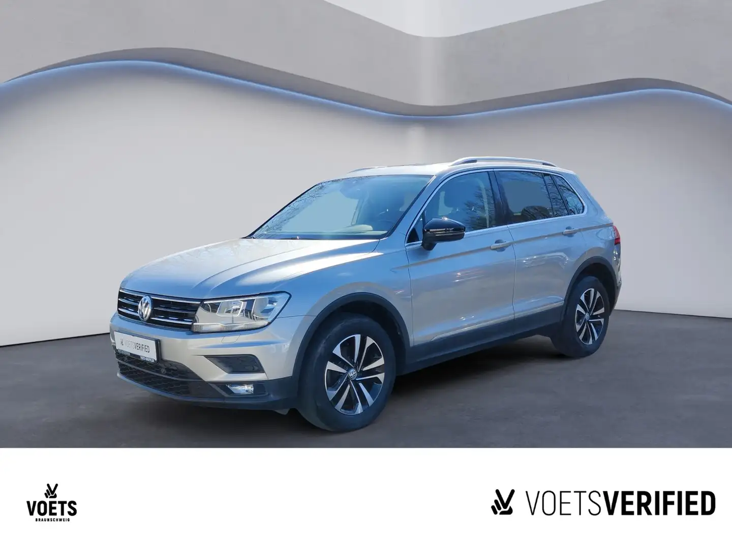 Volkswagen Tiguan IQ.DRIVE 2.0 TDI 4Motion DSG PANO+AHK+NAVI Stříbrná - 1
