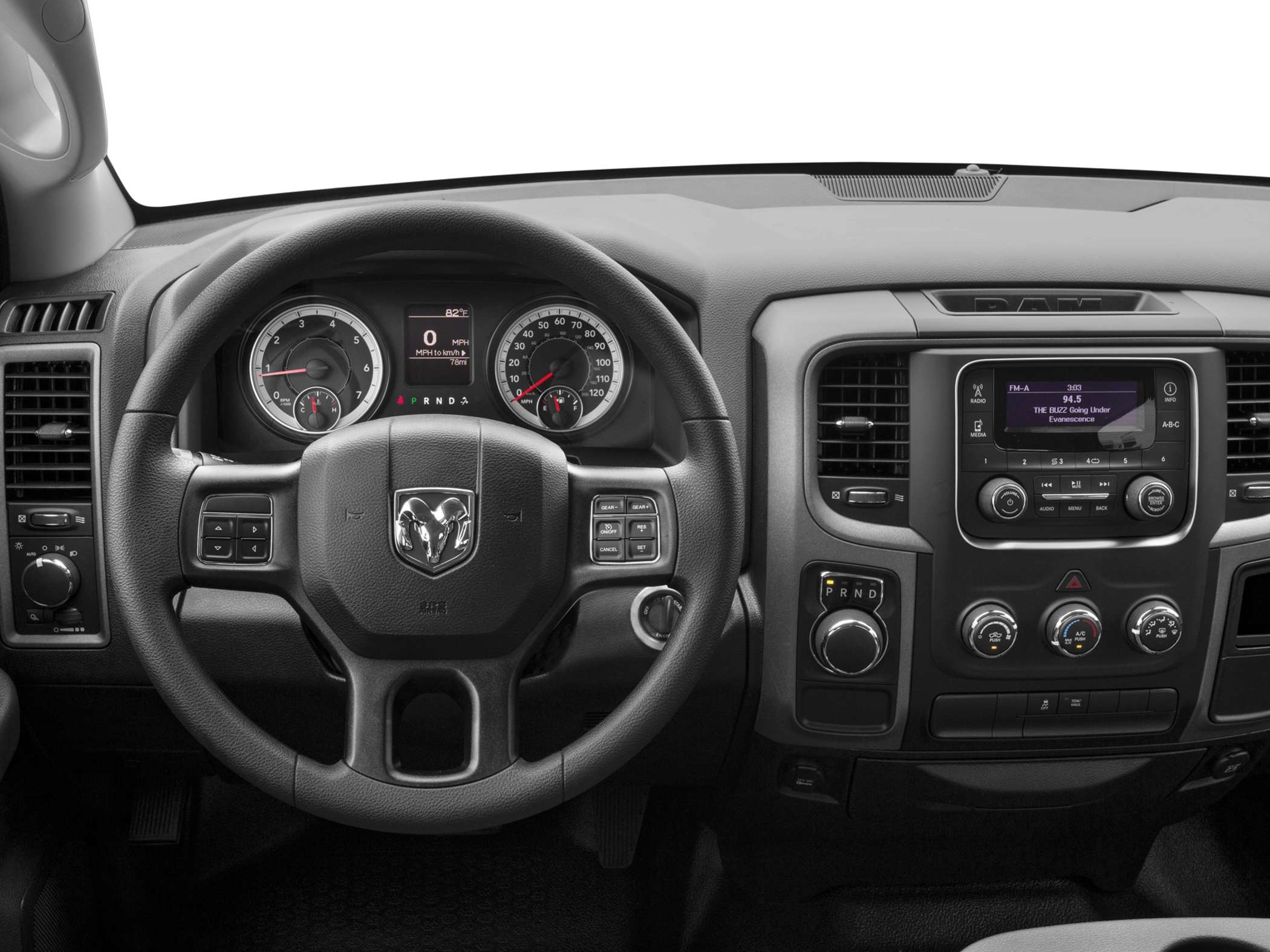 2017 RAM 1500 ST (140.5 WB - 5.7 Box) — снимка 1