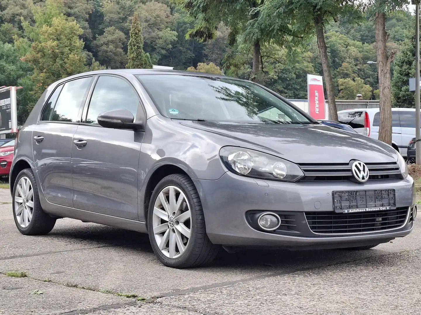 Volkswagen Golf Highline 2.0 TDI / Automatik / TÜV 11.2026 Grau - 1