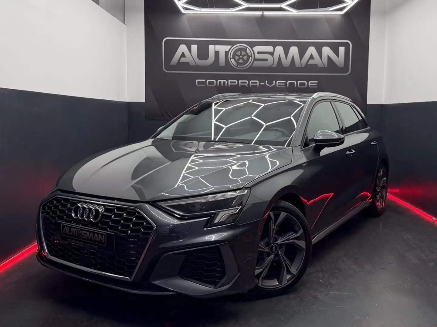 Audi A3 Sportback S line 35 TFSI 110kW (150CV) Gris - 1