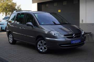 2.0 HDi Tendance KLIMA+NAVI+ALU+AHK+TEMPOMAT+6SITZE+6Gang