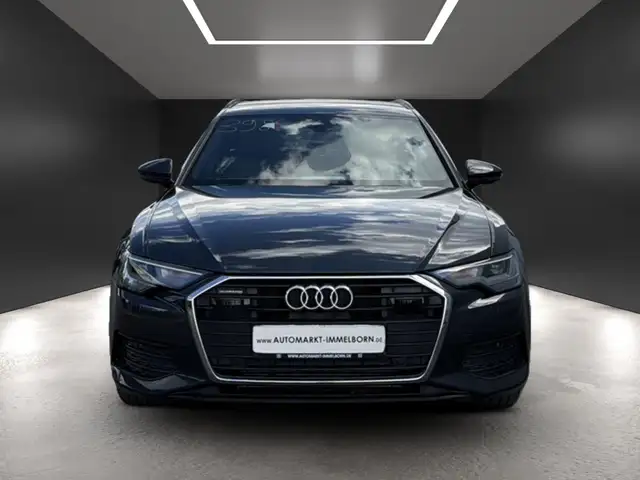 Audi A6 view 9