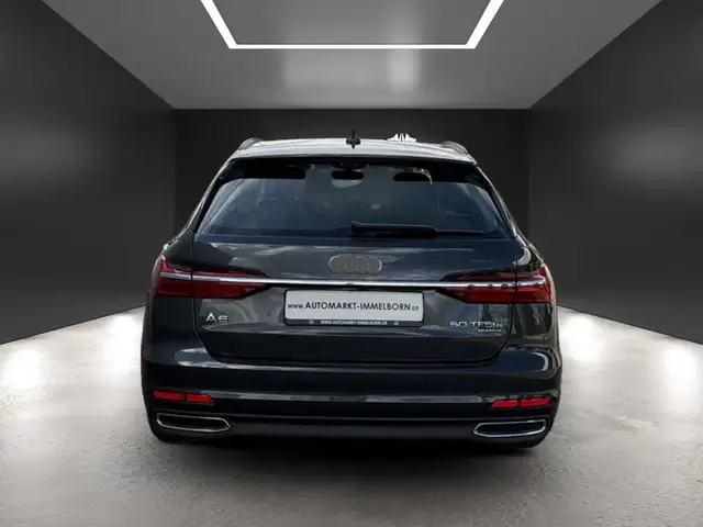 Audi A6 view 10