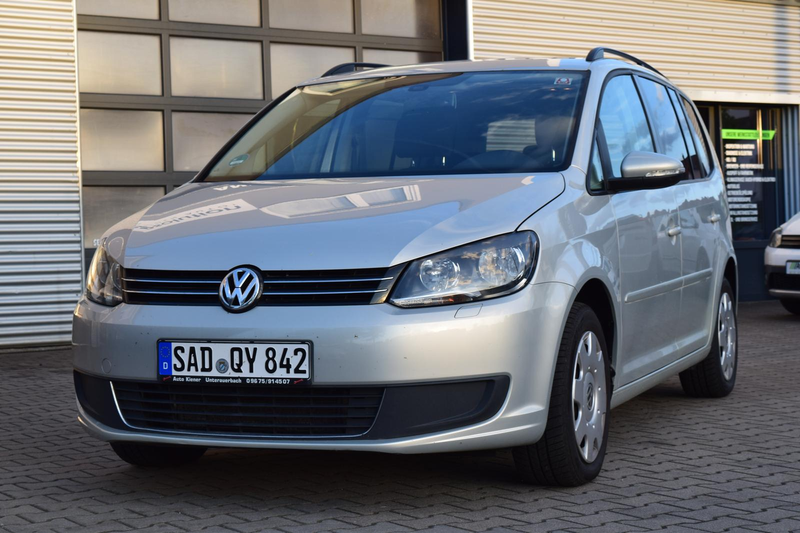 Volkswagen Touran Comfortline 2.0 TDI*7-SITZER*
