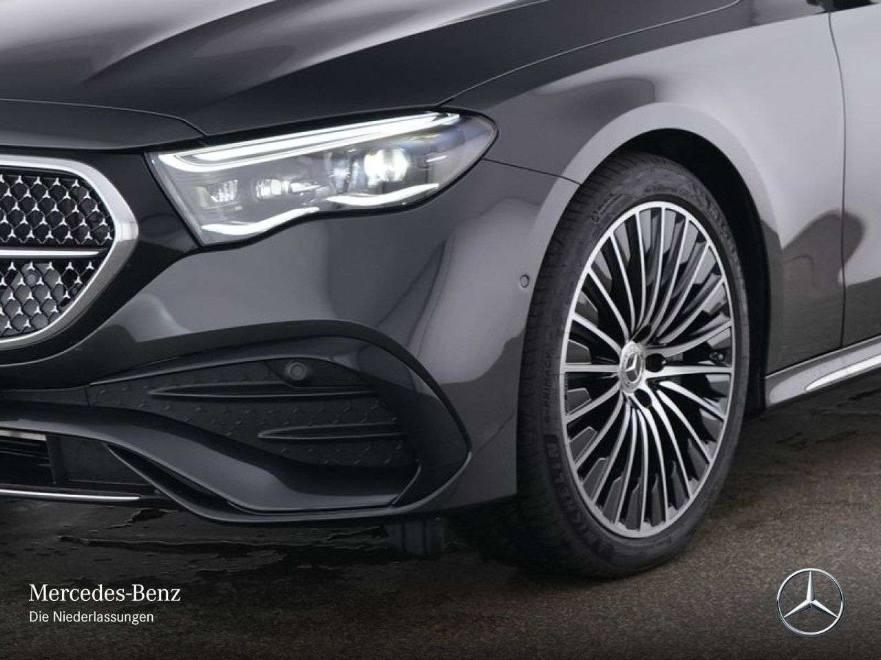 Mercedes-Benz E 300