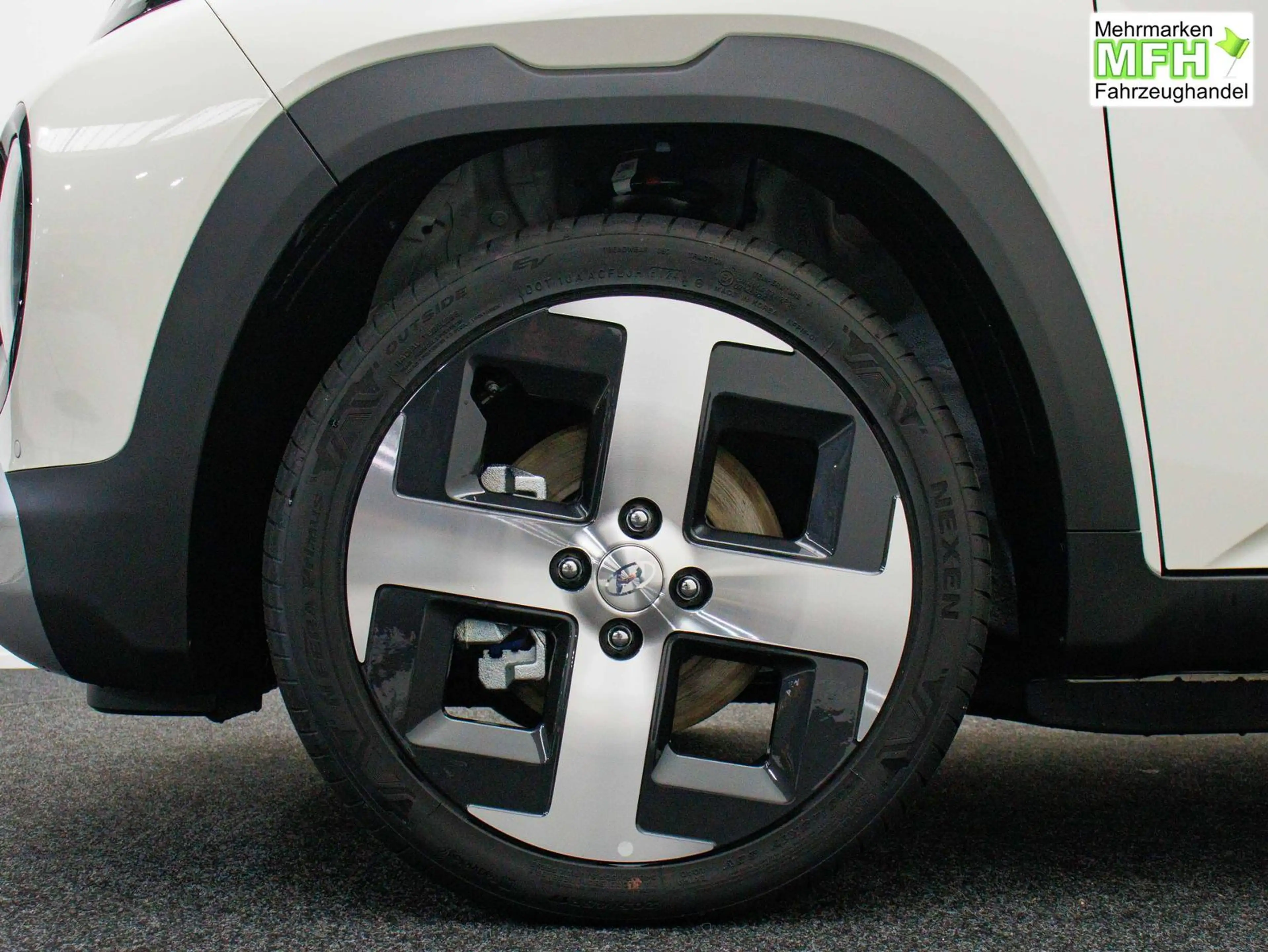 Hyundai Inster Evolve 49 kWh ACC / PDC V&H + 360 Kamera Keyles... — photo 10