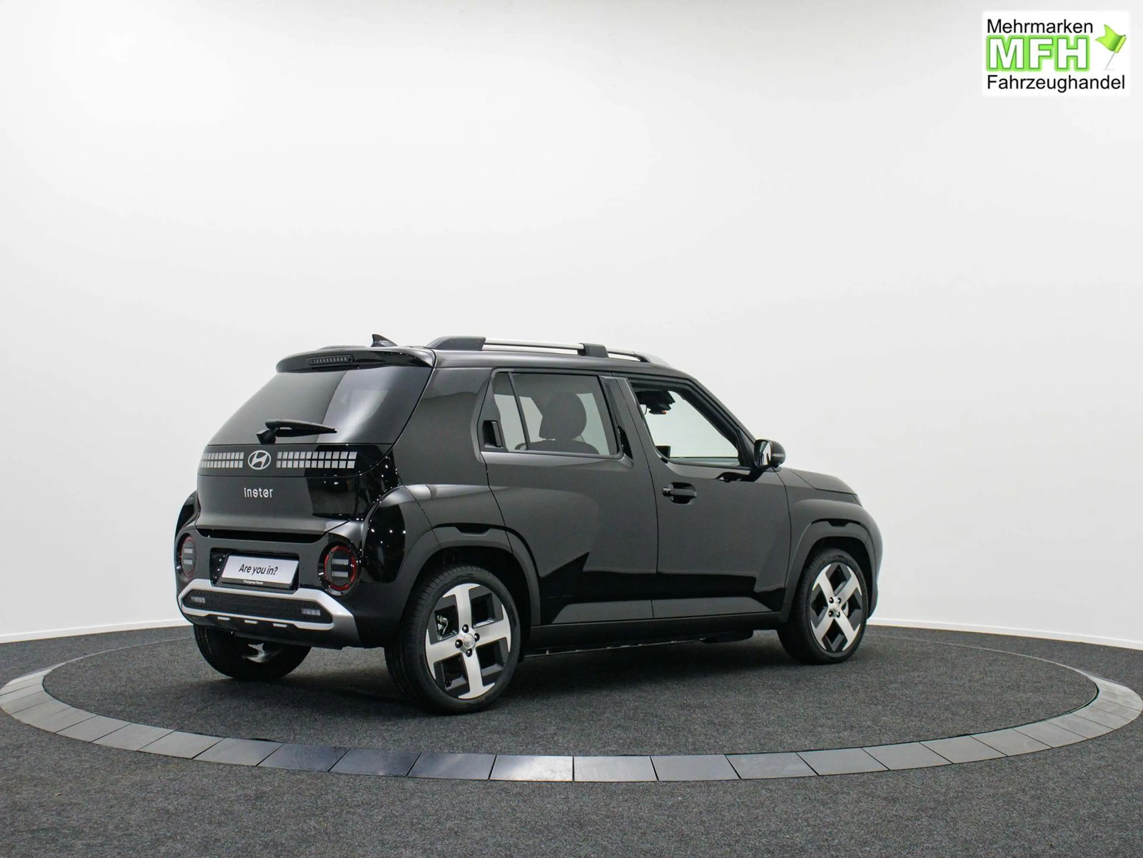 Hyundai Inster Evolve 49 kWh ACC / PDC V&H + 360 Kamera Keyles... — photo 3