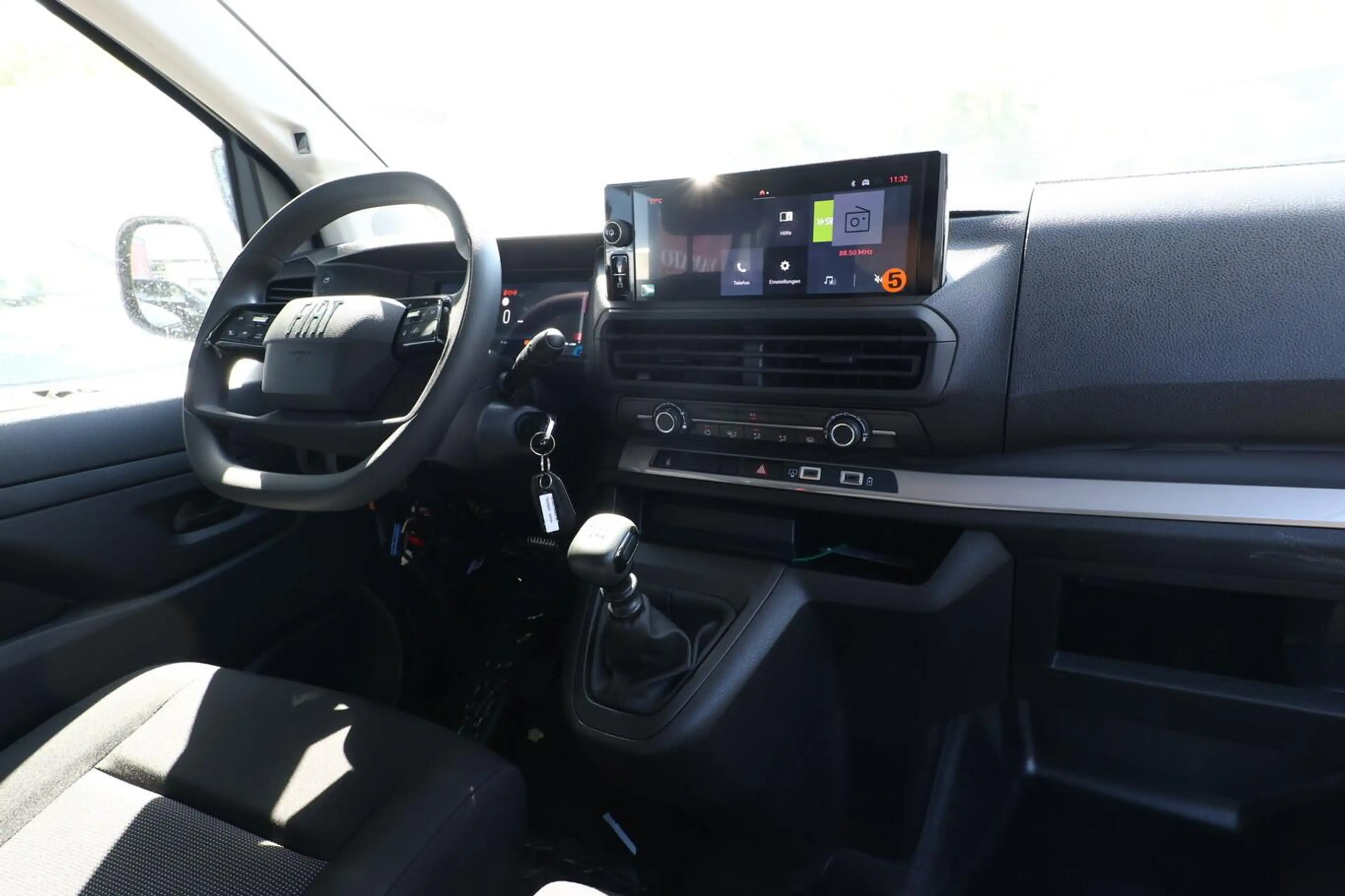 Fiat Scudo DoKa XL Temp Kam CarPlay PDC Vorb.AHK 110 kW (1... — photo 9