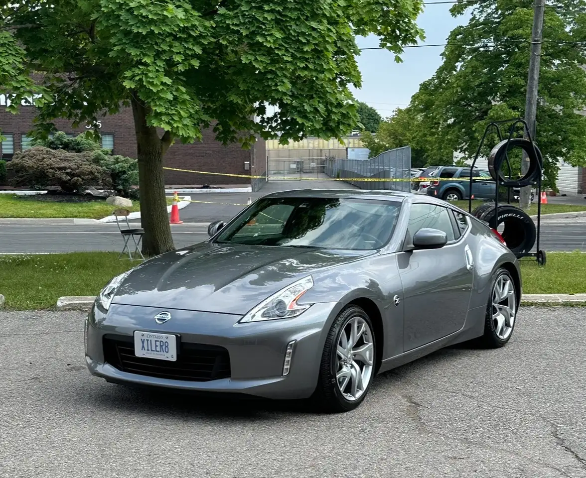 Nissan 370Z photo Nissan 370Z