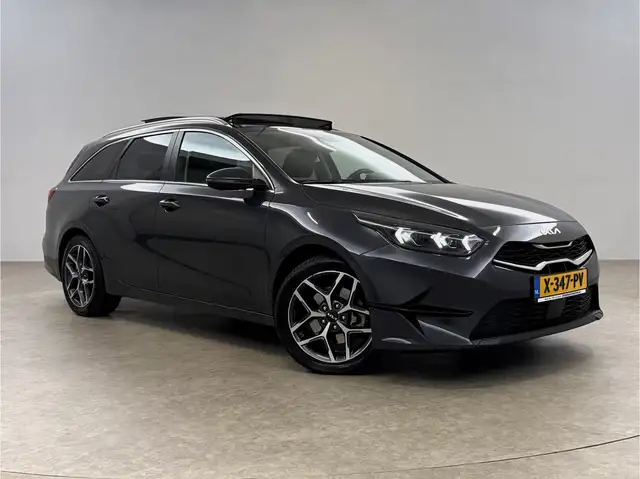 Kia Ceed view 6