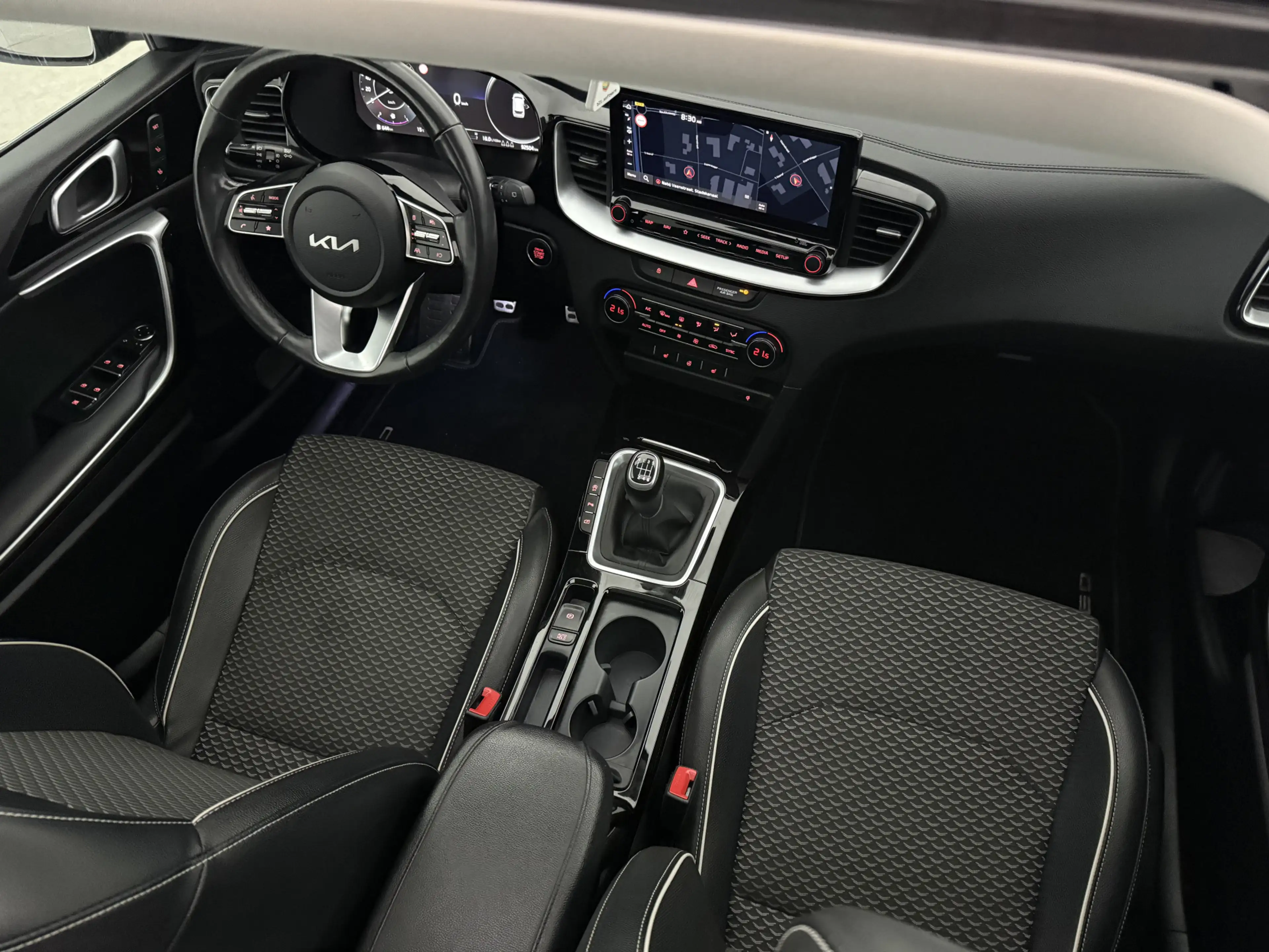 Kia Ceed / cee'd 1.0 T-GDi ExecutiveLine | Pano | Camera | Virtual — photo 17