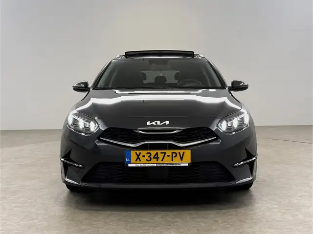 Kia Ceed view 8