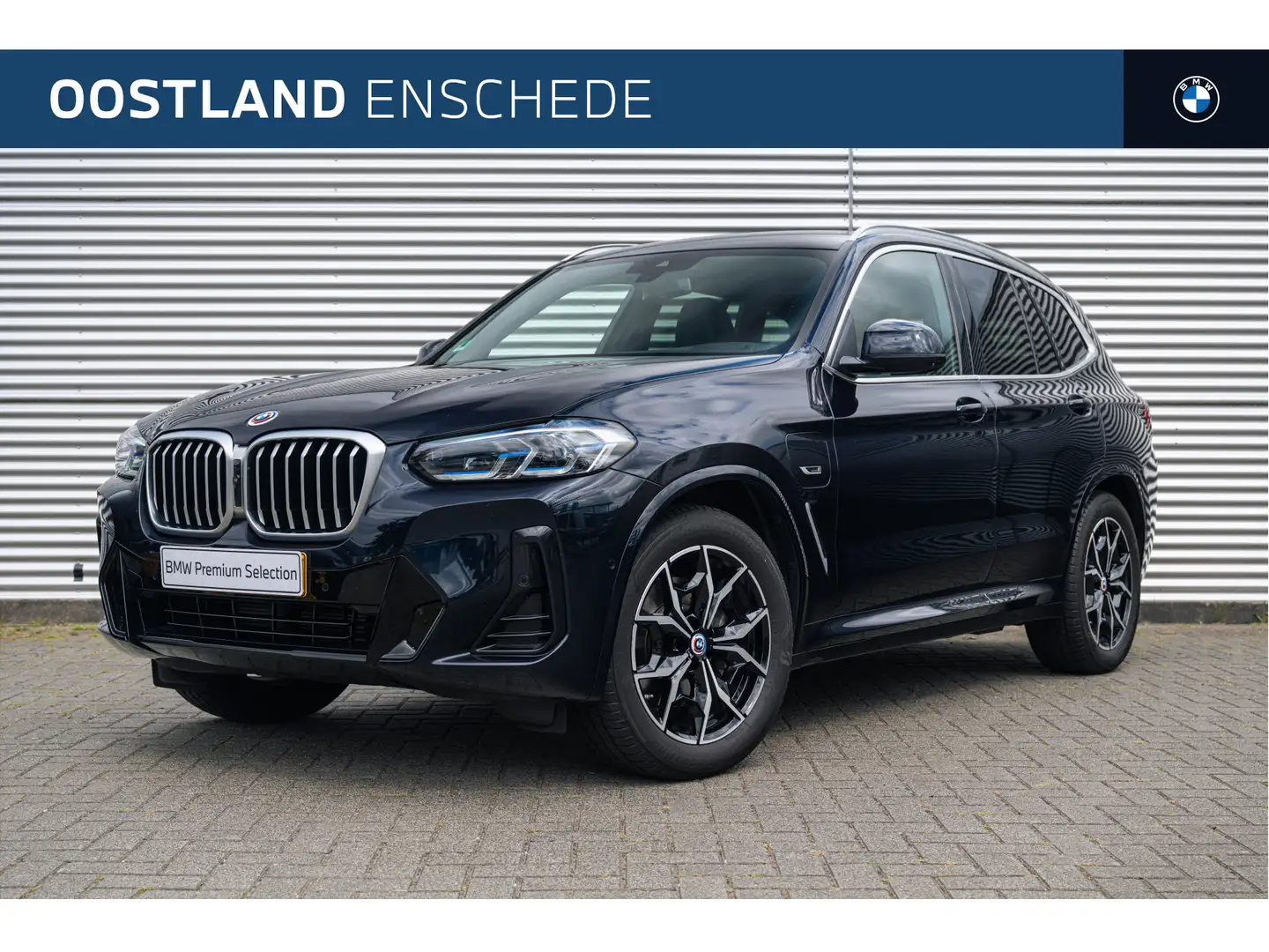 BMW X3 xDrive30e High Executive M Sport Automaat / Trekha Zwart - 1