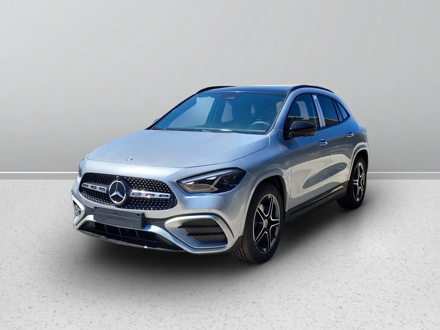 Mercedes-Benz GLA 200 d automatic Argintiu - 1